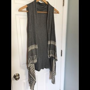 Staccato sleeveless sweater duster M/L